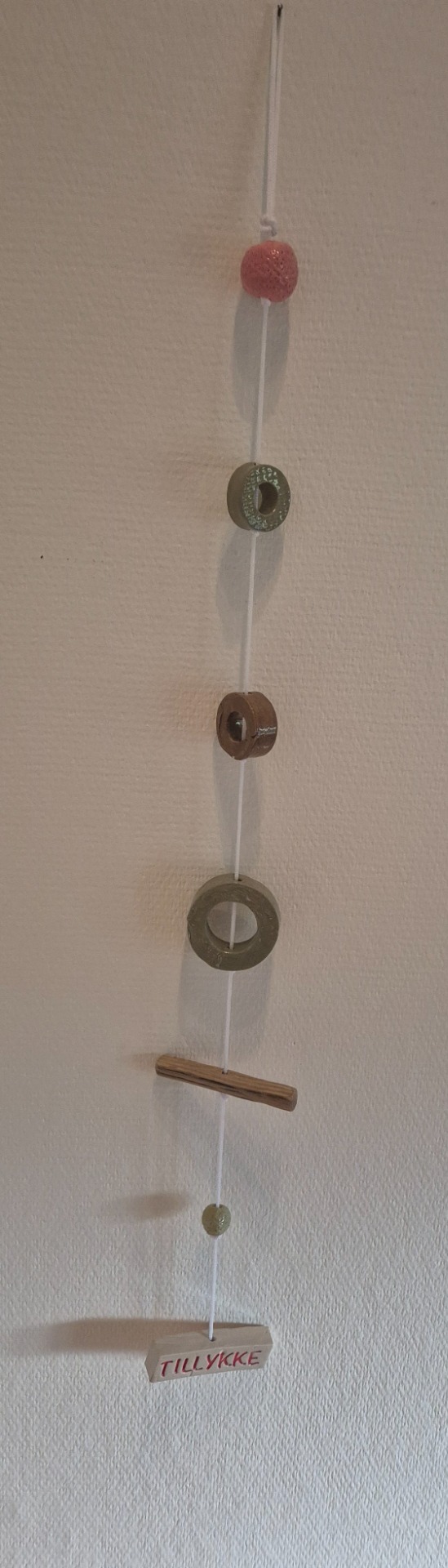 Ophæng 100 cm lang 200,- kr